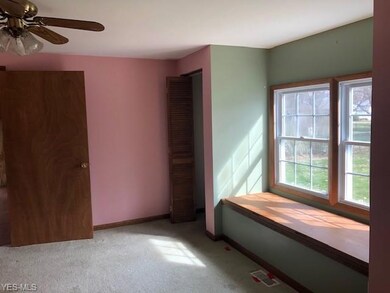 1941 E 300th St, Wickliffe, OH 44092 - photo 6