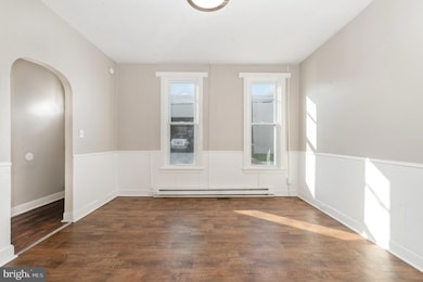 212 W Allen St, Mechanicsburg, PA 17055 - photo 5