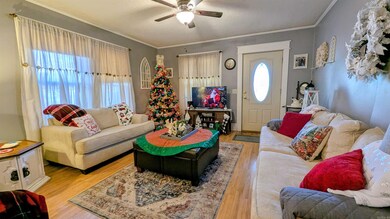 211 Main St, Swifton, AR 72471 - photo 3