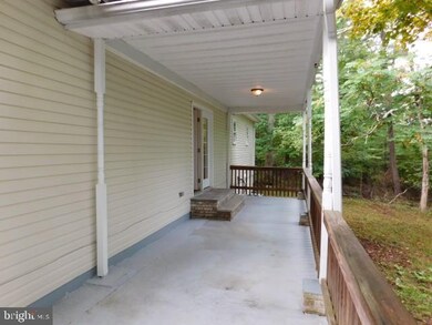 16881 Cacapon Rd, Great Cacapon, WV 25422 - photo 5