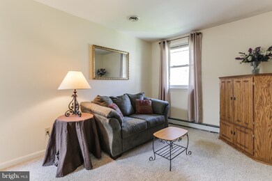 7325 Brangles Rd, Marriottsville, MD 21104 - photo 6