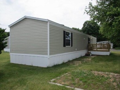 840 Mobile blvd. lot 16.jpg back