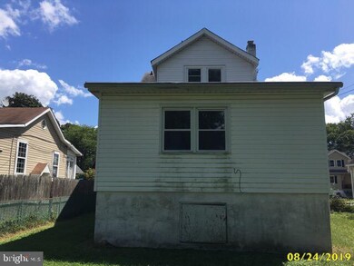 6504 Glenoak Ave, Baltimore, MD 21214 - photo 4