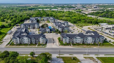 4600 E Mckinney St unit 2309, Denton, TX 76208 - photo 2