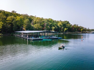 Table Rock Lake Log Cabin