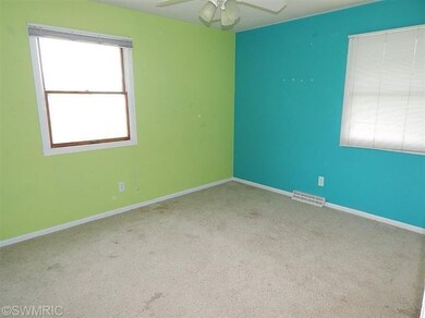 8462 Woodhaven Dr SW, Byron Center, MI 49315 - photo 5