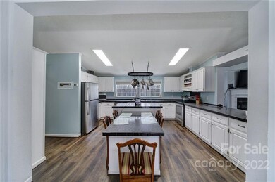 141 Old Hearth Rd, Clover, SC 29710 - photo 7