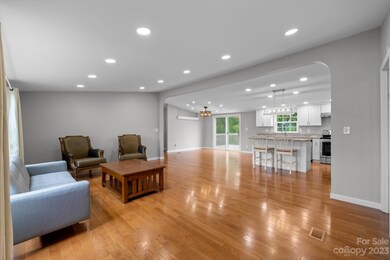 57 Bittersweet Dr, Hendersonville, NC 28792 - photo 7