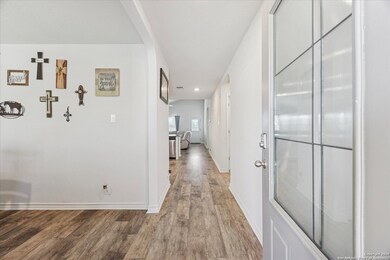 9721 Moon Shine, San Antonio, TX 78254 - photo 5