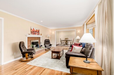Living Room viewed from emtry