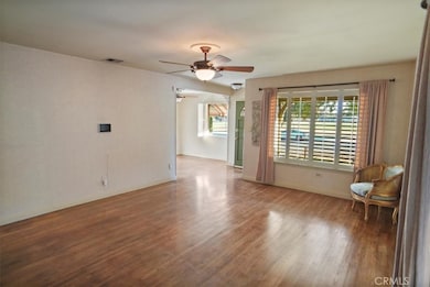 719 W Avenue j10, Lancaster, CA 93534 - photo 2