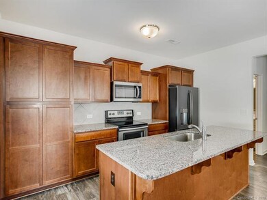 214 Jobe Dr, Statesville, NC 28677 - photo 5