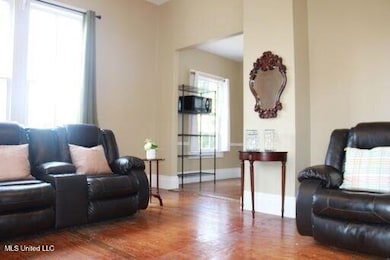 1116 Main St, Natchez, MS 39120 - photo 3