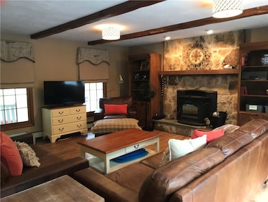 53 Cody Dr, North Scituate, RI 02857 - photo 5