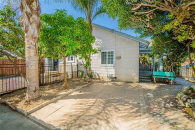 4132 W 102nd St, Inglewood, CA 90304 - photo 4