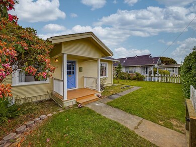 04-2811 I Street Eureka-104