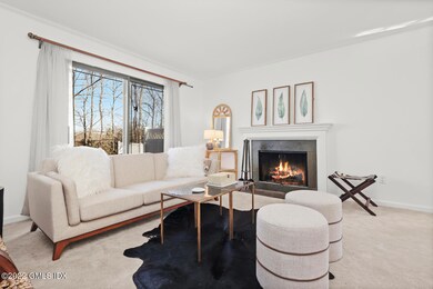 37 Sheep Hill Rd Unit 8-large-016-020-01