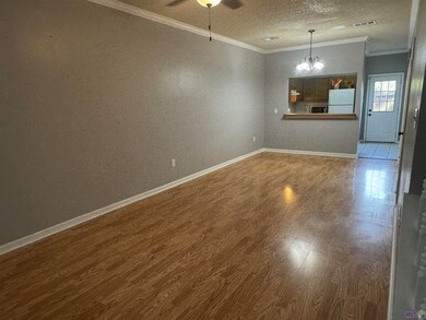 2632 S Roth Ave unit C, Gonzales, LA 70737 - photo 4