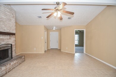 15731 Briarstead Dr, Missouri City, TX 77489 - photo 4