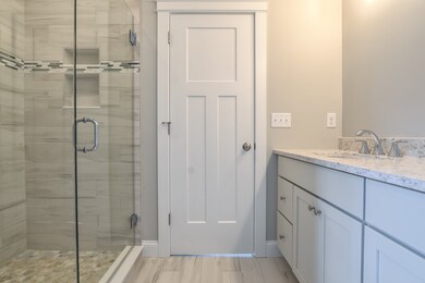 996 Maplewood Ave unit A, Portsmouth, NH 03801 - photo 7