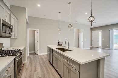 4402 N 36th St unit 108, Phoenix, AZ 85018 - photo 4