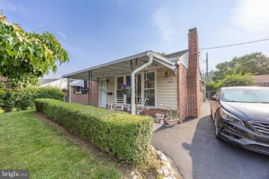 402 Bluebuff Rd, King of Prussia, PA 19406 - photo 2