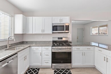 1015 N Indiana St, Griffith, IN 46319 - photo 2