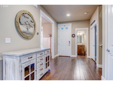 Entrance/Foyer