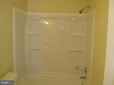 606 E Elmer Rd unit 608, Vineland, NJ 08360 - photo 4