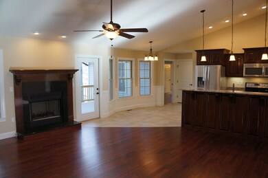 173 Trentwood Dr, Crossville, TN 38558 - photo 6