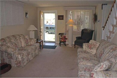 1046 Brookwood Ln, Glenolden, PA 19036 - photo 3