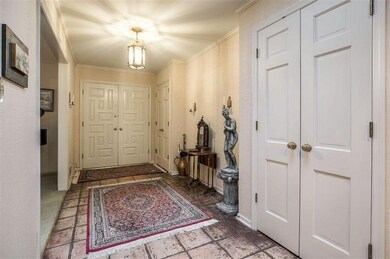 Impressive Entry with 2 coat closets