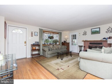 327 S Providence Rd, Wallingford, PA 19086 - photo 2