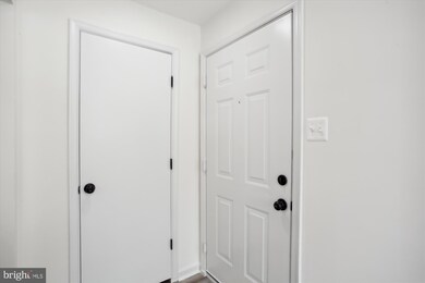 2706 Snowbird Terrace unit 8, Silver Spring, MD 20906 - photo 5