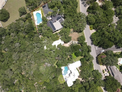 850 Forest View Dr, West Lake Hills, TX 78746 - photo 2