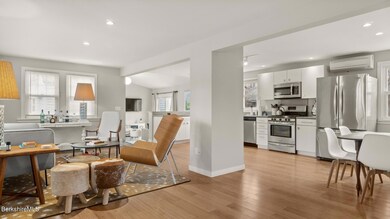 24 Manville St, Great Barrington, MA 01230 - photo 6