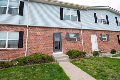 16425 E 17th Place unit B, Aurora, CO 80011 - photo 2