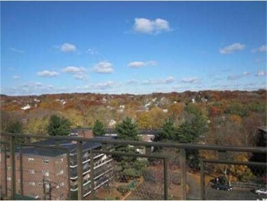 The Kentwood unit 86, Arlington, MA 02476 - photo 2