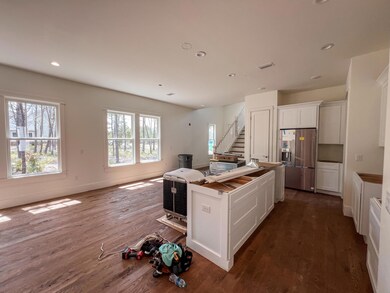 1560 Salamander Trail