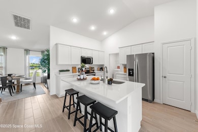 SL_STA_Kitchen-Dining