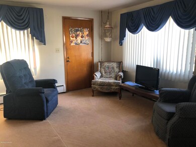 1008 Baker St, Taylor, PA 18517 - photo 3