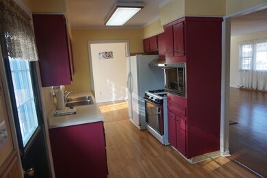 Kitchen 2