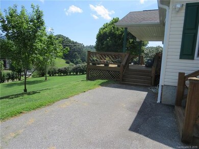 418 Cane River School Rd, Burnsville, NC 28714 - photo 5