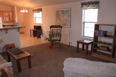 04 living room