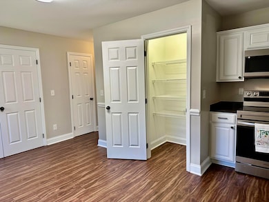 1114 Maple Tree Ln, Chattanooga, TN 37421 - photo 6