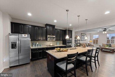 17902 Spotted Oak Rd, Dumfries, VA 22026 - photo 3