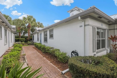 147 Coconut Key Ln, Delray Beach, FL 33484 - photo 2