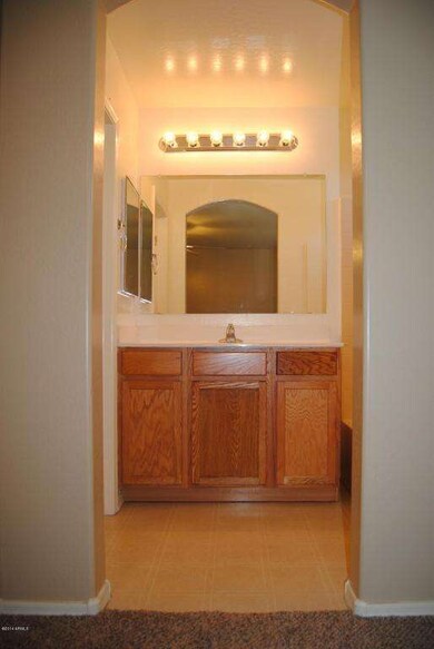 Master Vanity