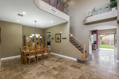9) FORMAL DINING