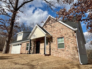 49 Judy Dr, Bella Vista, AR 72715 - photo 2